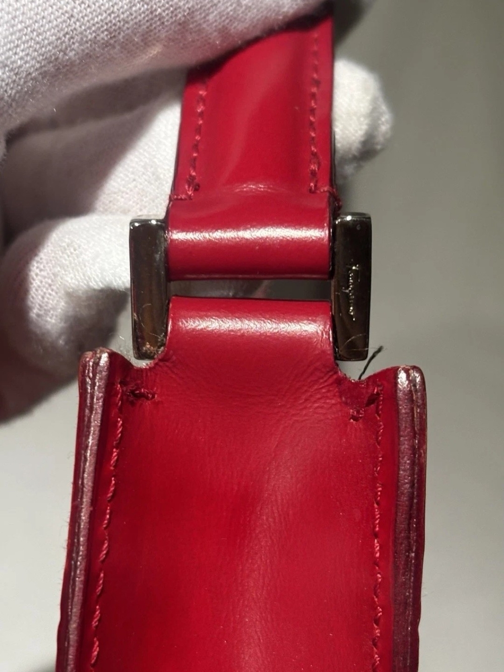 Salvatore Ferragamo Gancini Pattern Leather Shoulder Bag - Picture 7 of 12